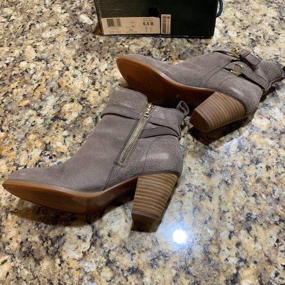 Ralph Lauren Booties - Picture 2 of 5